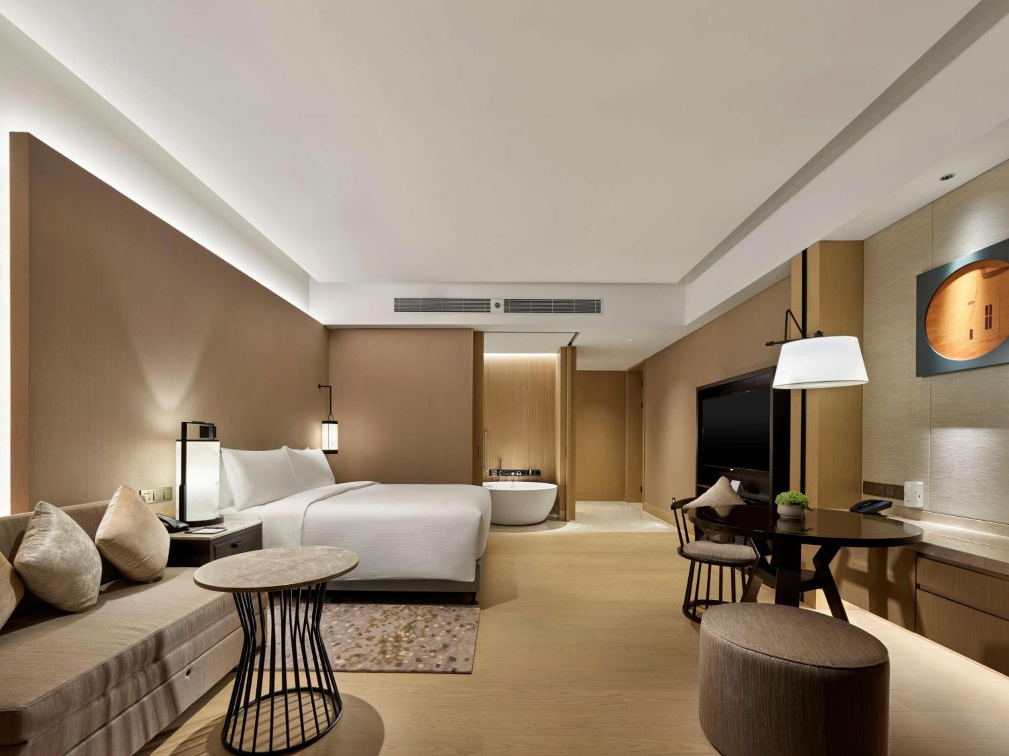 Hilton Shanghai Songjiang Guangfulin Exteriör bild