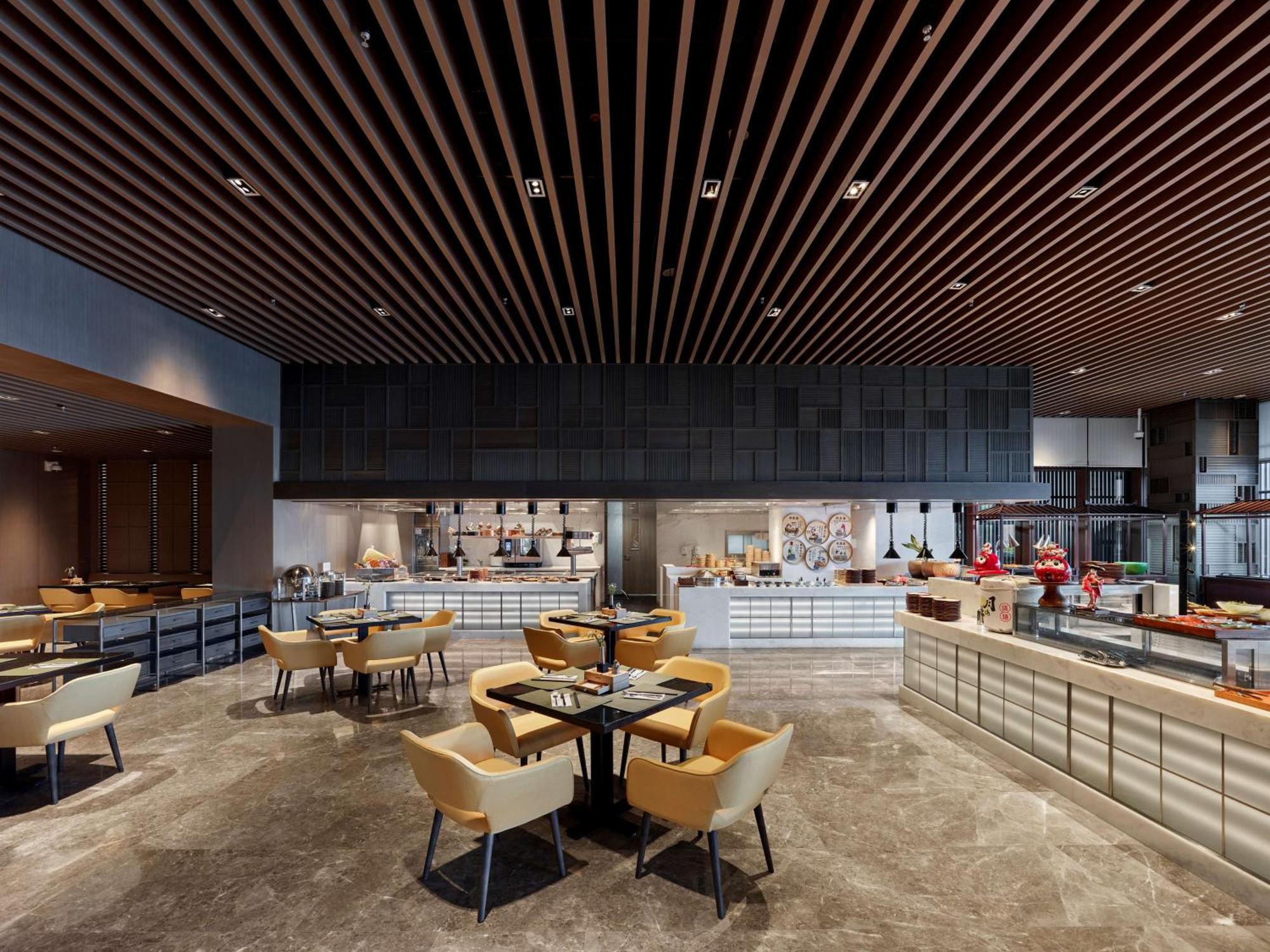 Hilton Shanghai Songjiang Guangfulin Exteriör bild